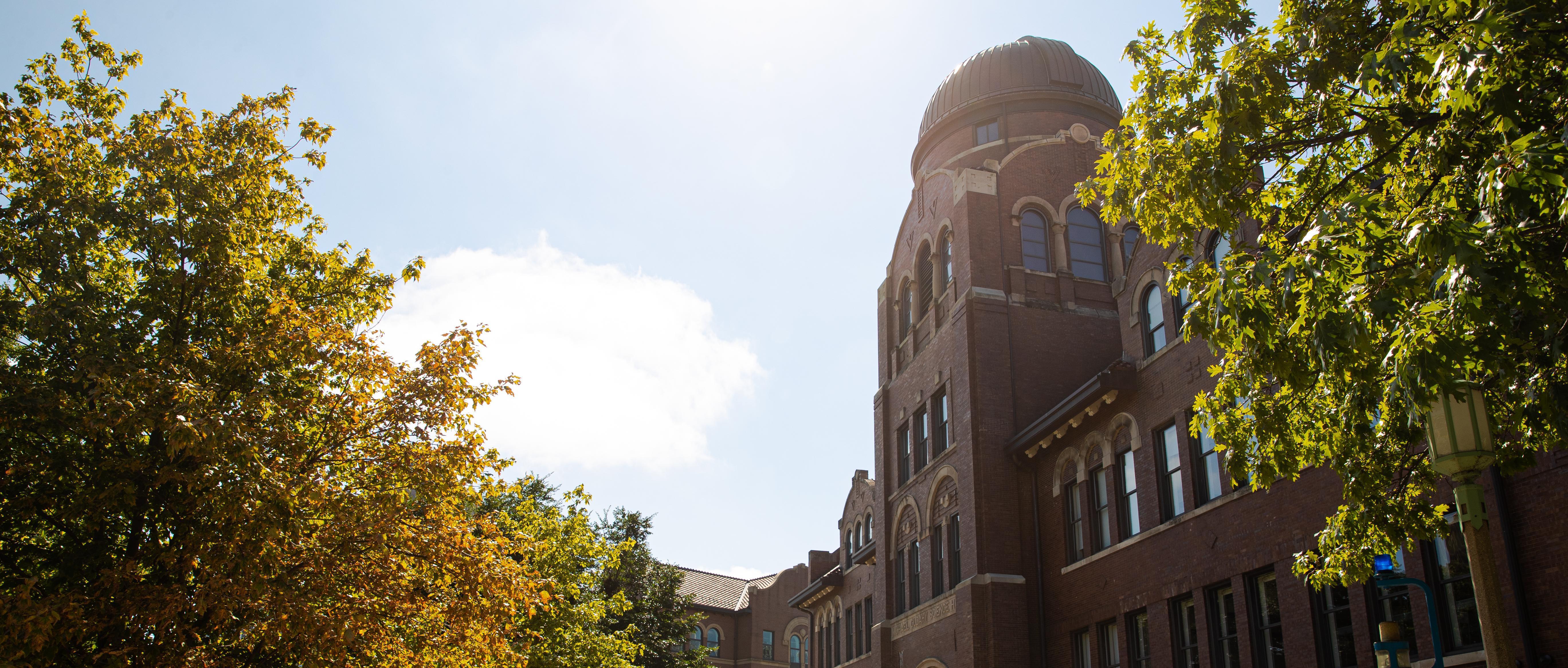 An image of Cudahy Science Hall. 